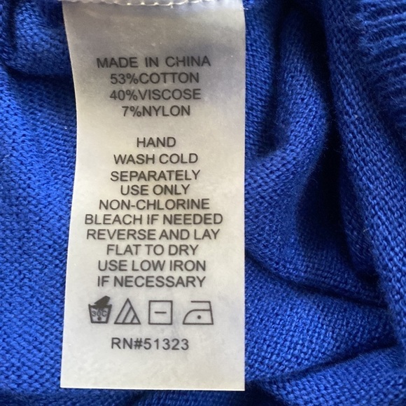 Chaus Royal blue v-neck sweater with silver embellishments. Size XL - Picture 9 of 9